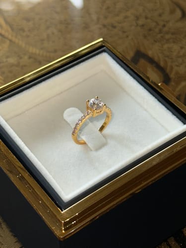 Customer photo review of 1ct Porto Engagement Ring