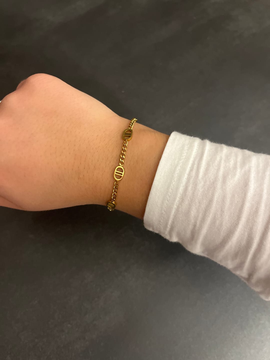 Customer photo review of Five Prestige Armband | 18K vergoldet