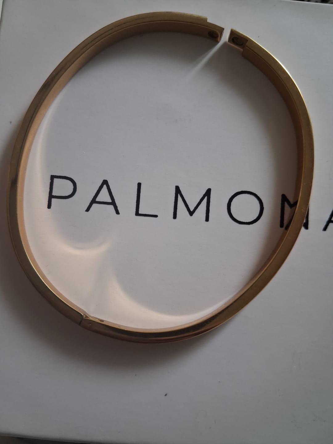 Customer photo review of Plain Gold Bangle Bracelet - 6 mm