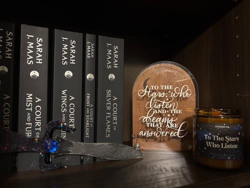 Customer photo review of To The Stars Who Listen | Sarah J Maas Candle | ACOTAR