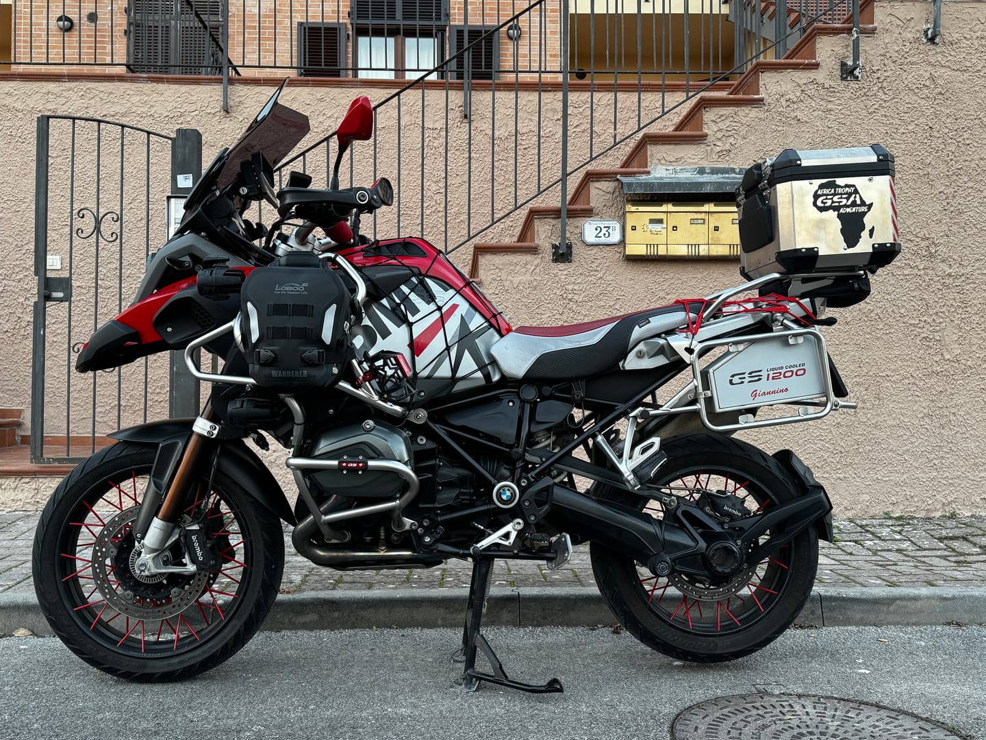 Customer photo review of Wanderer Motorcycle Crash Bar Bags – Inflatable/Non-Inflatable, Waterproof Frame Bags with Reflective Strips & Anti-Theft System (Pair)