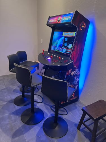 Customer photo review of 4 Player Standup with 2 shooting guns Arcade Machine 4600 Retro Multi Cade Games
