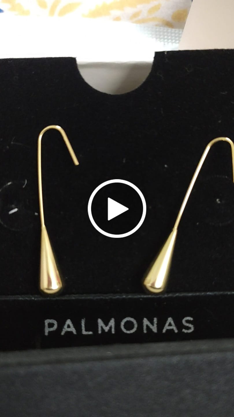 Customer video review of Long Gold Teardrop Drop Earrings
