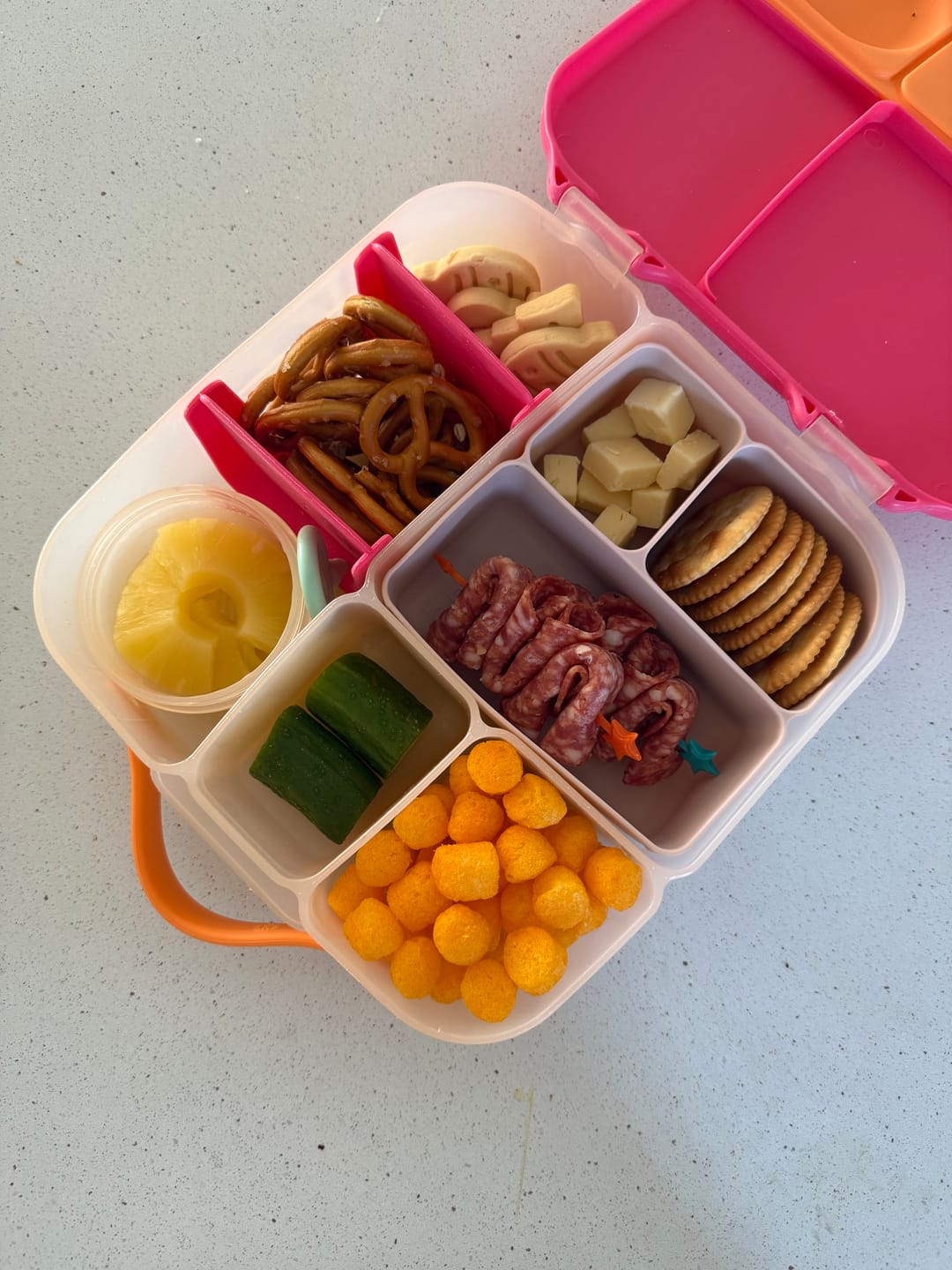 Customer photo review of b.box Silicone Bento Buddy Tray - Lunchbox - Berry