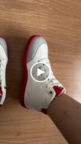 Customer video review of Yew - Barefoot De Ocio