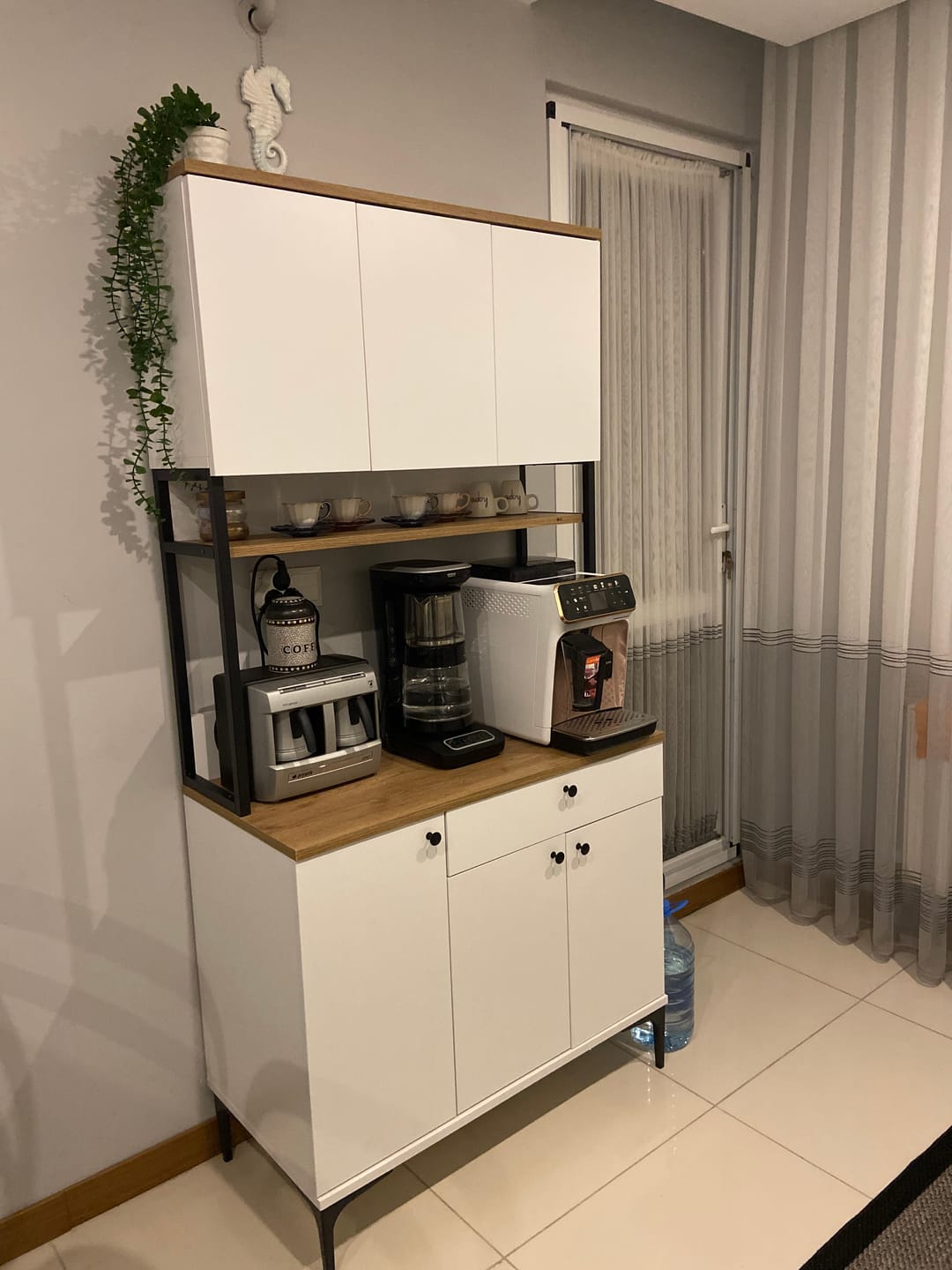 Customer photo review of Rani JE197 Çok Amaçlı Dolap 6 Kapaklı 1 Çekmeceli Kiler Mutfak Dolabı Sepet Ceviz - Beyaz