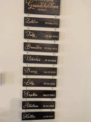 Customer photo review of 🆕 Upgraded Personalized Grandkids Hanging Sign | 2025 Version Engraved Design