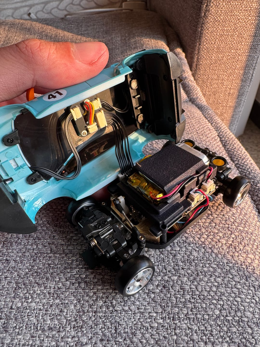 Customer photo review of SNT MG044  1:43 MIX GO Series Car Remote Control Version（Lead time：1-5 days）