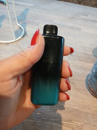 Customer photo review of Merry-Mi - Mecha Pro 35K - Puff Jetable / Vape Disposable - 5% nicotine