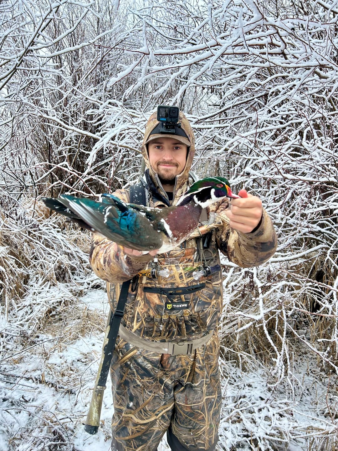 Customer photo review of AquaWade Pro Insulated Waders | 1600 Gram Breathable Waterproof Bootfoot Chest Waders for Duck Hunting | Durable Men’s Nylon Camo Hunting Bibs