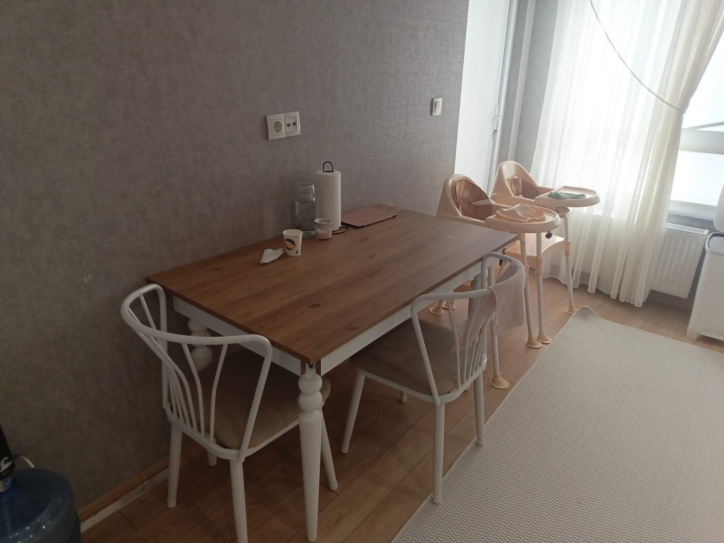 Customer photo review of Rani JC102 Mutfak Masa Sandalye Takımı Sepet Ceviz - Beyaz