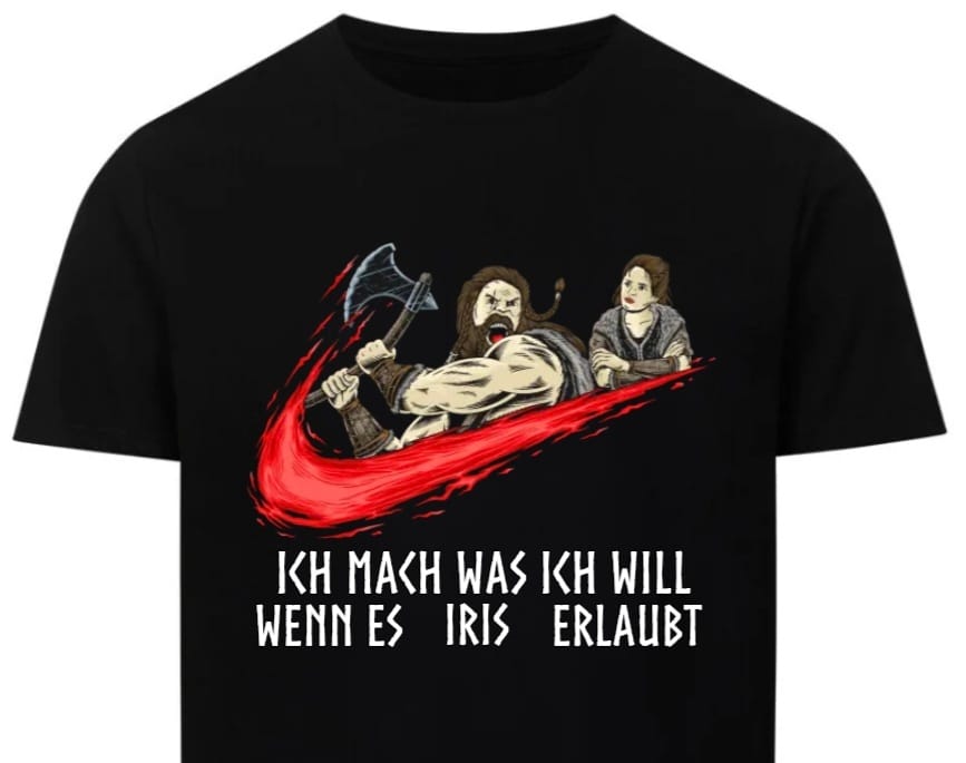 Customer photo review of Wenn es deine Frau erlaubt - Shirts - Personalisierbar
