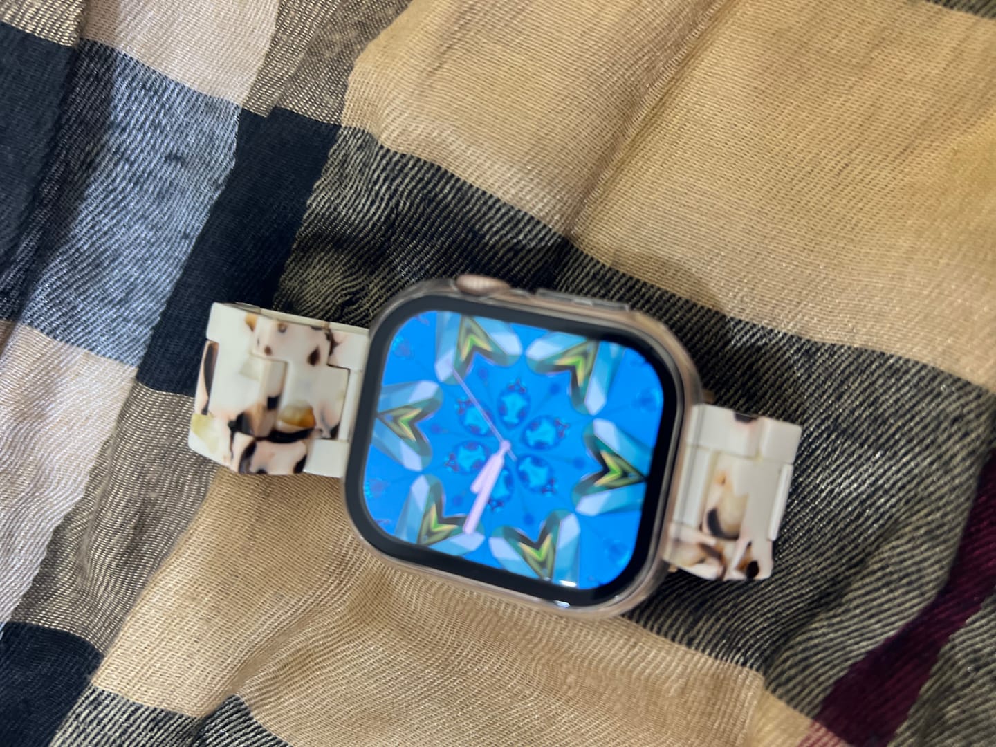 Customer photo review of Perla Ceramic Strap