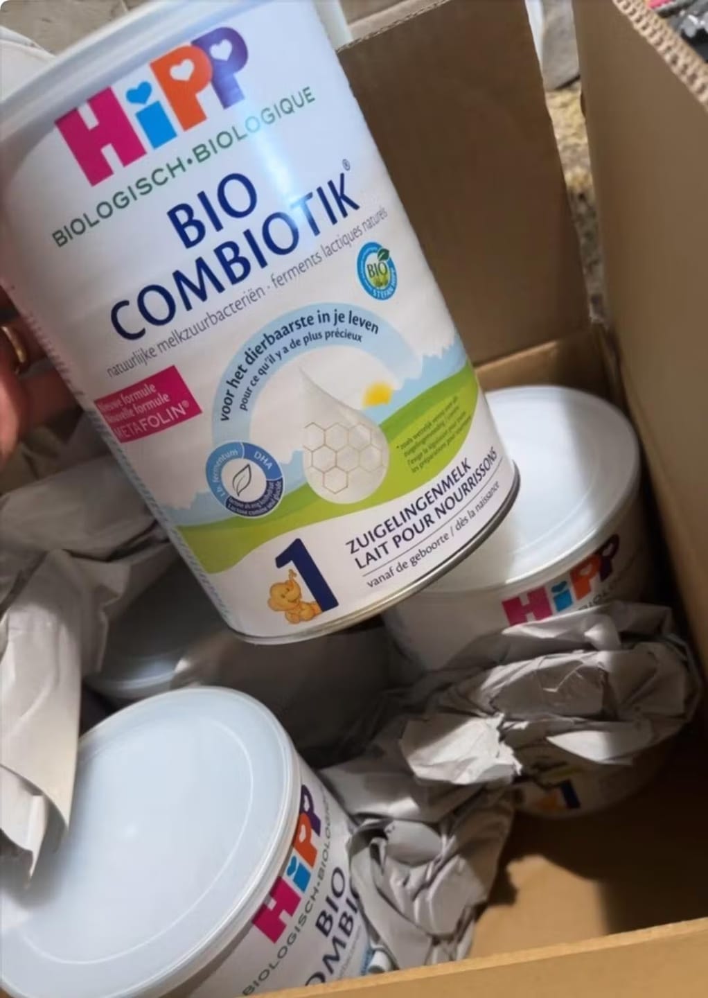 Customer photo review of HiPP Dutch Stage 1 Organic Combiotic Baby Formula 800g