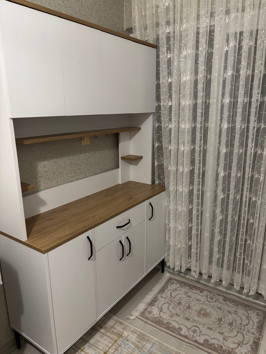 Customer photo review of Rani JE177 Çok Amaçlı Dolap 8 Kapaklı Raflı Kiler Mutfak Dolabı Sepet Ceviz - Beyaz