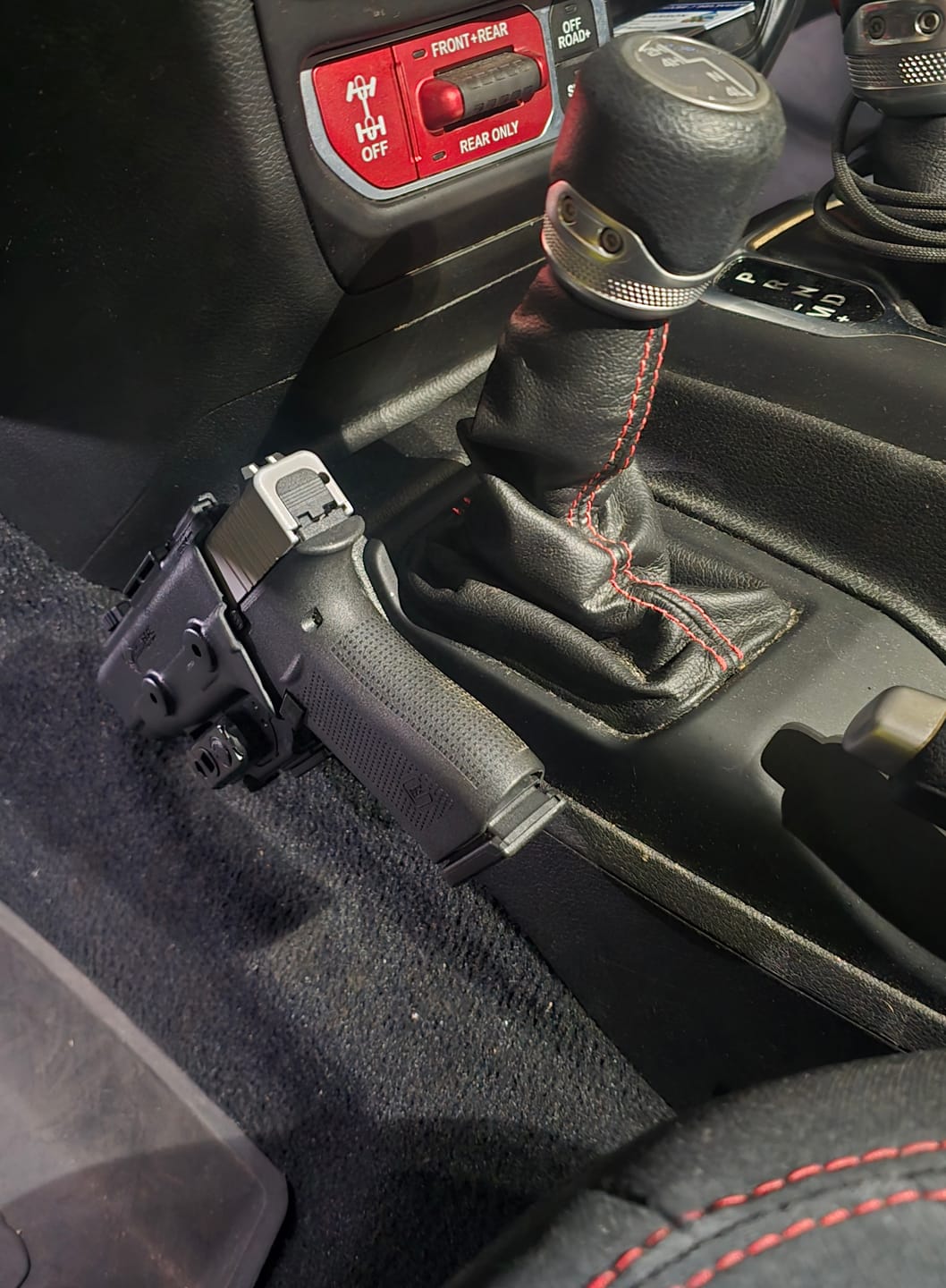 Customer photo review of UNIVERSAL ACCESSORY MOUNT FOR 2018+ JEEP WRANGLER JL &  GLADIATOR - CMM OFFROAD