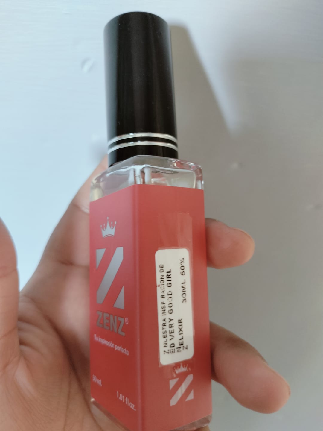Customer photo review of Perfume Tendencia D VERY GOOD GIRL ELIXIR NUEVO 2025  zenz