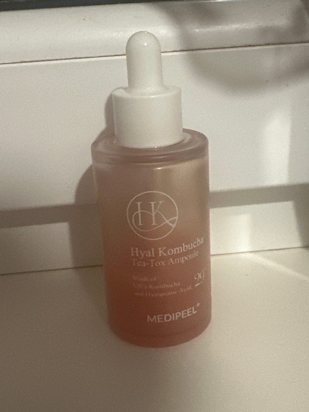 Customer photo review of Atjaunojoša ampula ar 70% kombuču un keramīdiem Medi-Peel Hyal Kombucha Tea-Tox Ampoule