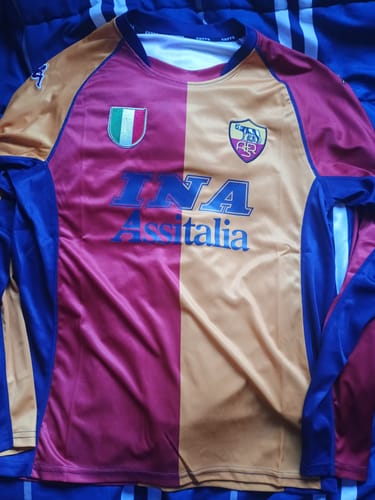 Customer photo review of Roma Local - 01/02