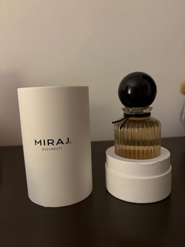 Customer photo review of Miraj Caramel