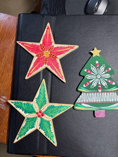 Customer photo review of Unfinished Wood Simple Christmas Tree Shape - Craft - up to 46" DIY