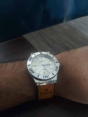 Customer photo review of Monterrey