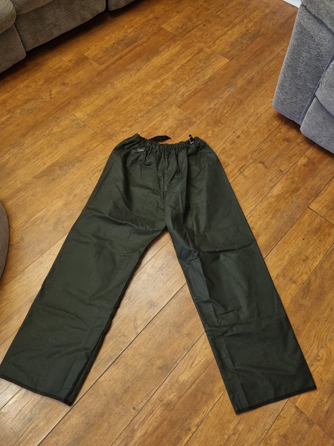 Customer photo review of Hoggs Waxed Treggings