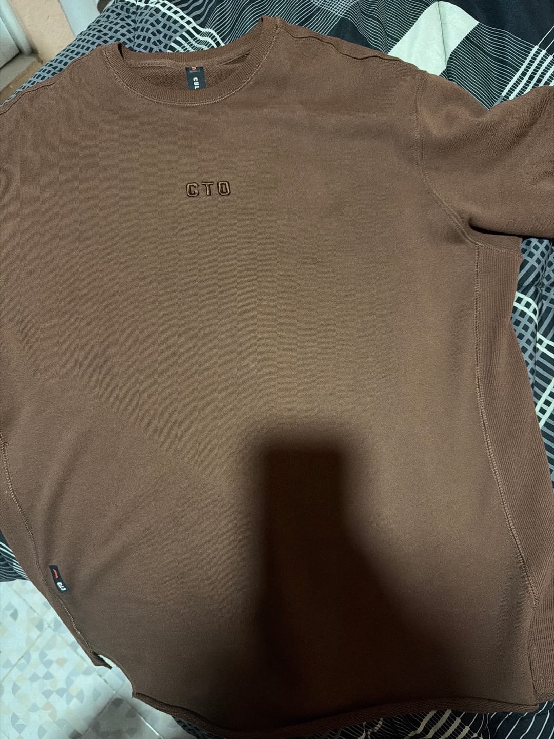 Customer photo review of NeoTerra Oversized Tee - Olive Green