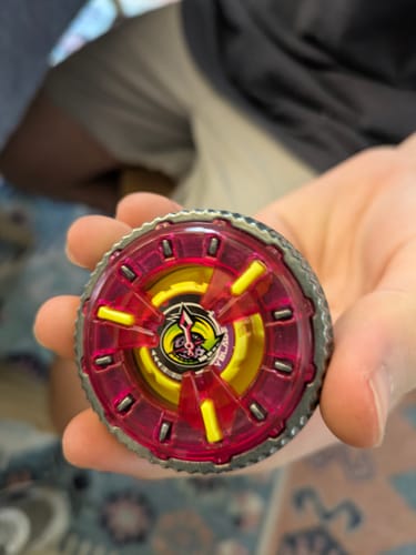Customer photo review of Takara Tomy Beyblade X UX-16 ClockMirage Random Booster Select