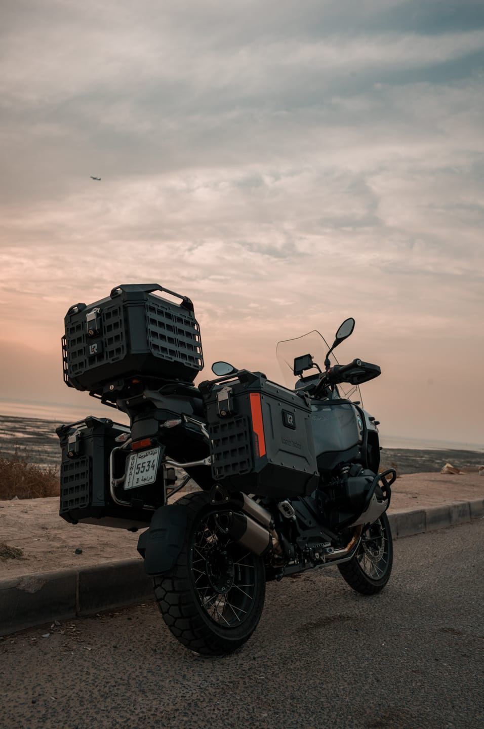 Customer photo review of MotoCase – The Ultimate Top Case