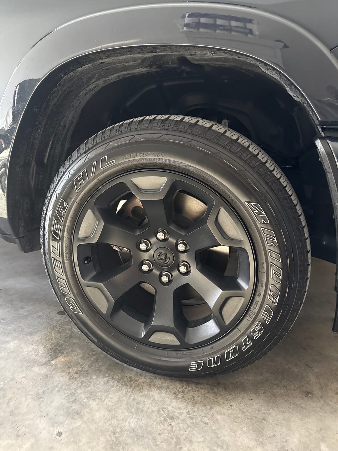 Customer photo review of BLACKLINE® BLACKOUT TRIM & TIRE DRESSING