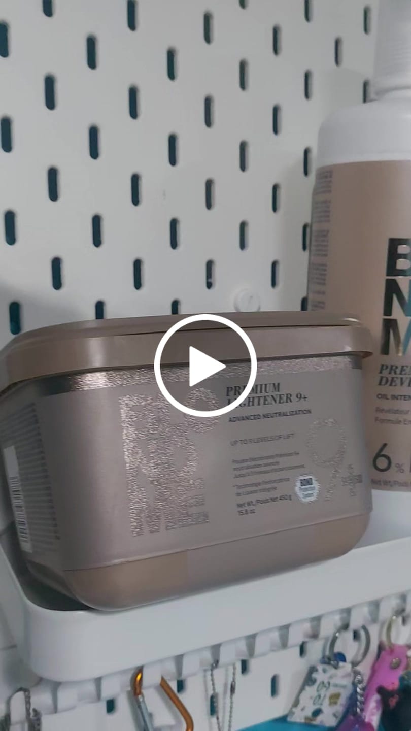 Customer video review of BLONDME PREMIUM DECOLORANTE +9 ANTI METAL - 450grs