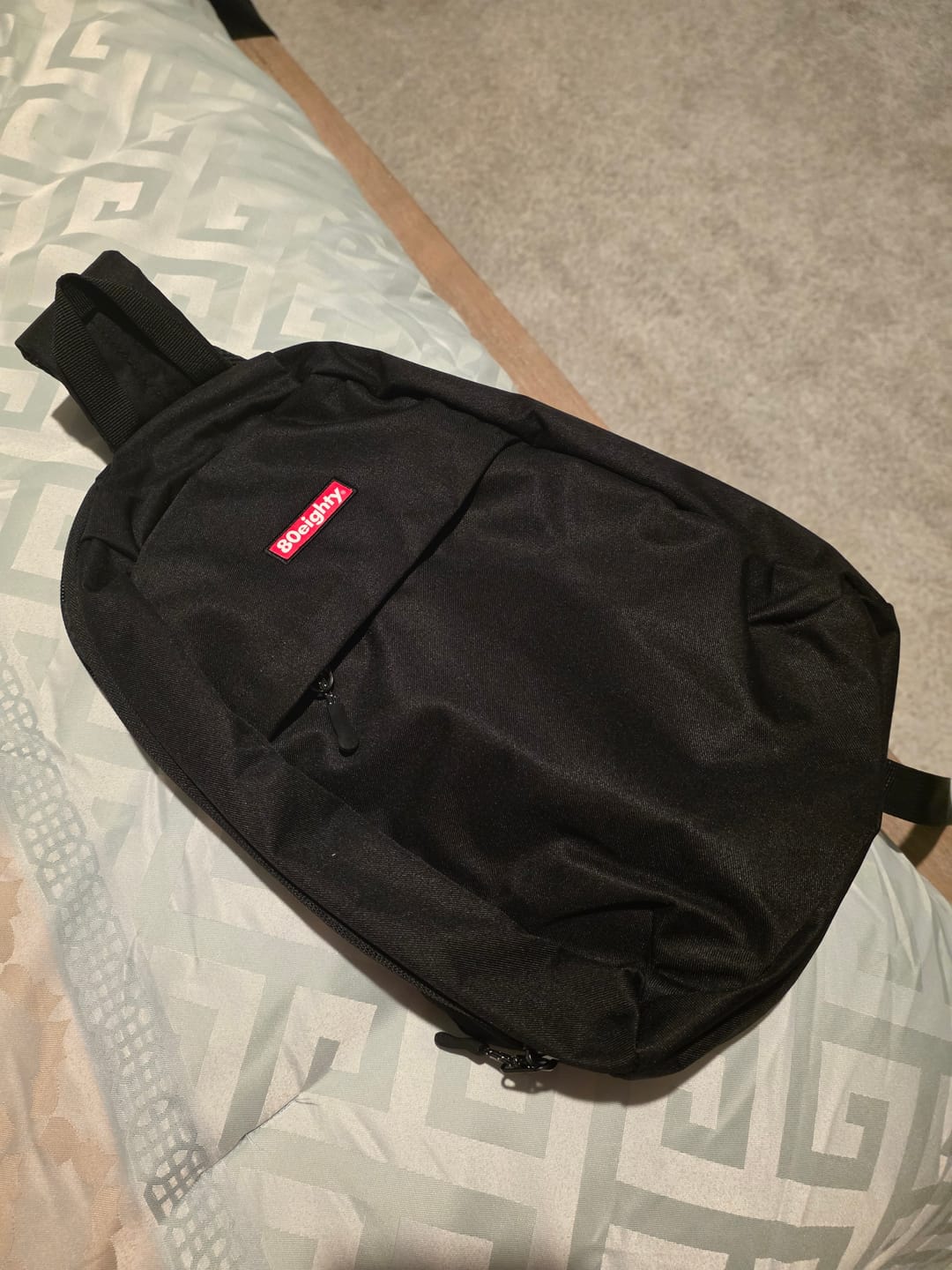 Customer photo review of 80Eighty® Sling Bag