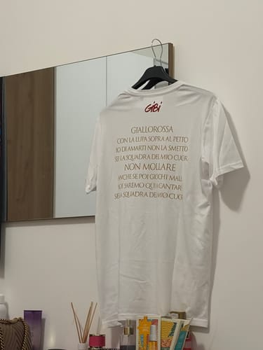 Gaia Maria T. review of T-Shirt SEI LA SQUADRA DEL MIO CUOR image 1 out of 1
