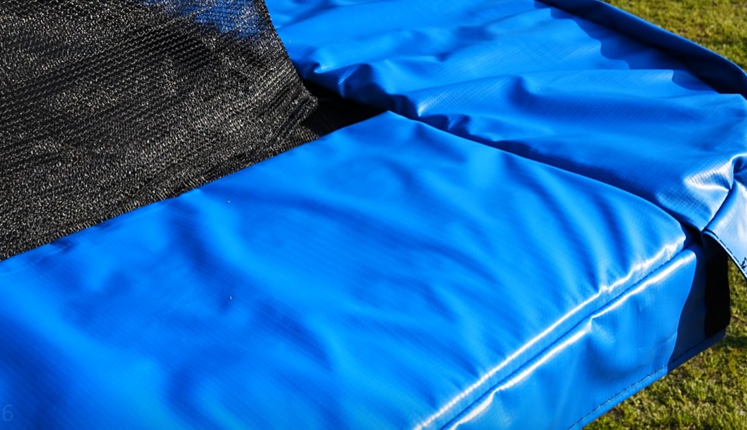 Customer photo review of 10X16FT Blue Rectangle Trampoline for children and adults with Safety net