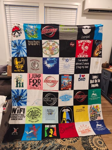 Customer photo review of Project Repat T-Shirt Quilt