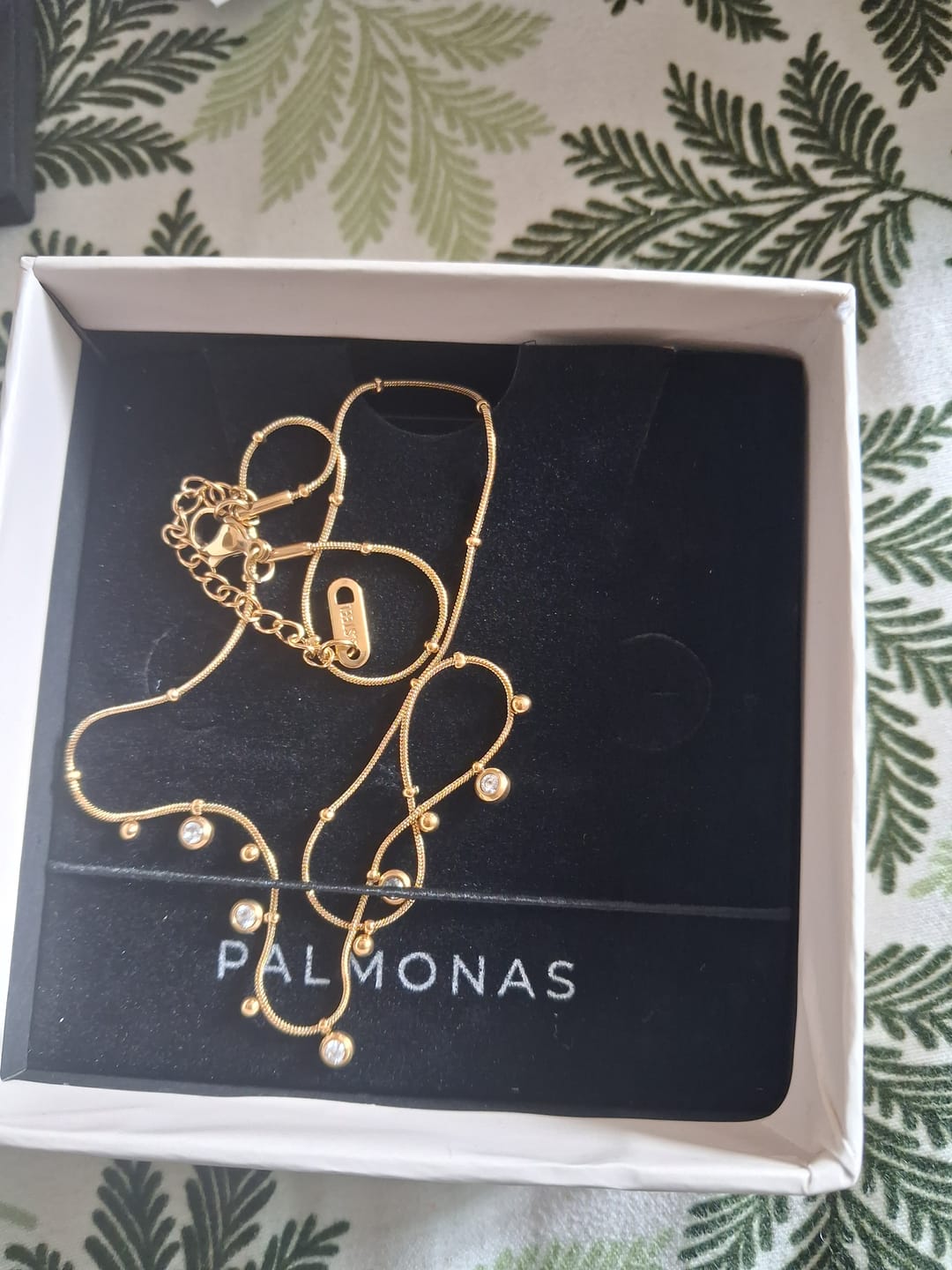 Customer photo review of Shimmering Diamond Chain Necklace