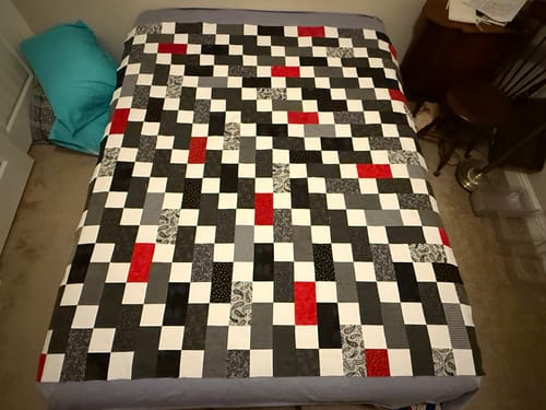 Customer photo review of Mixmaster Steel Precut Sew-Ready Quilt Kit   BACKING included