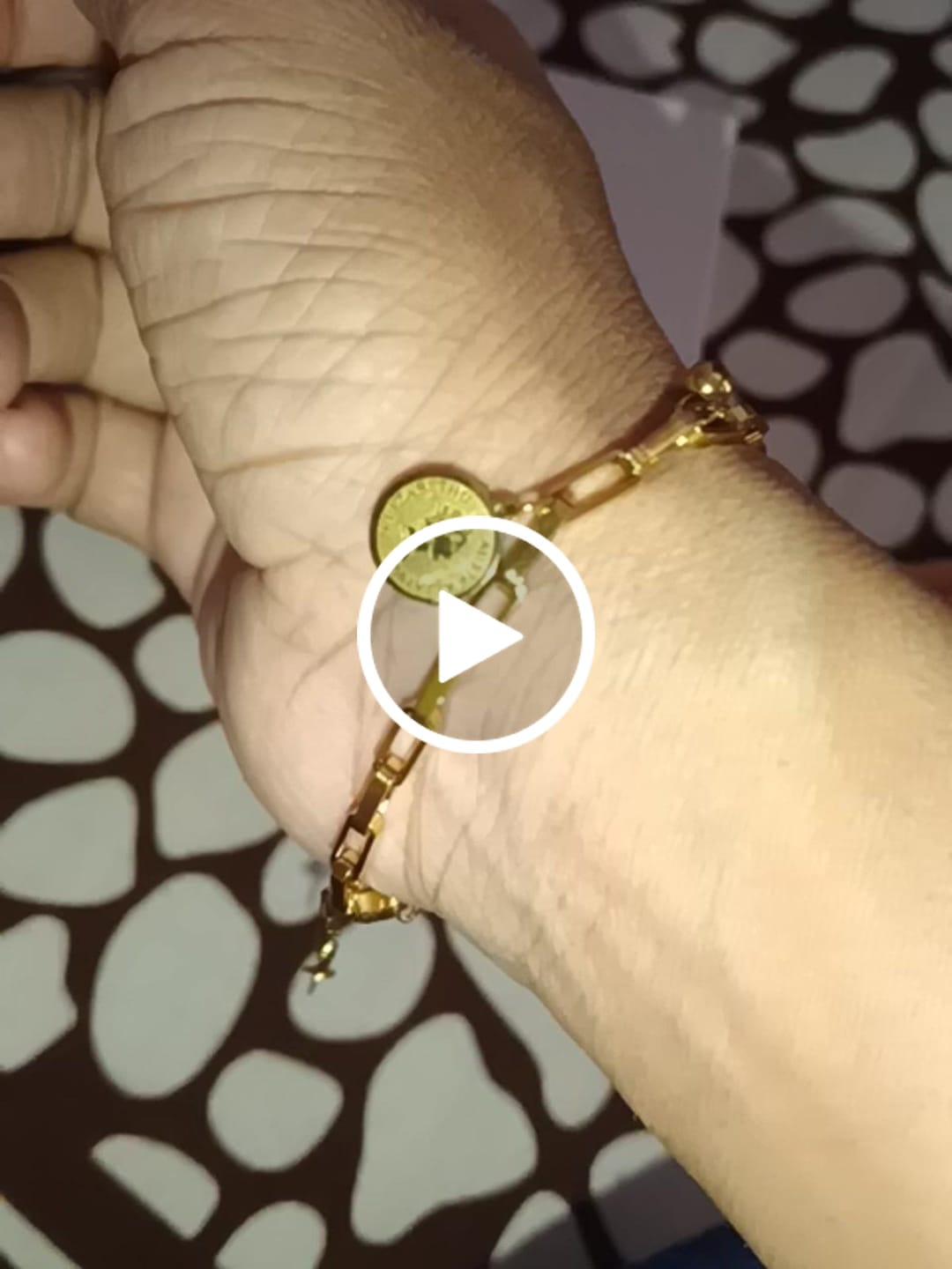 Customer video review of Blizabeth Bracelet