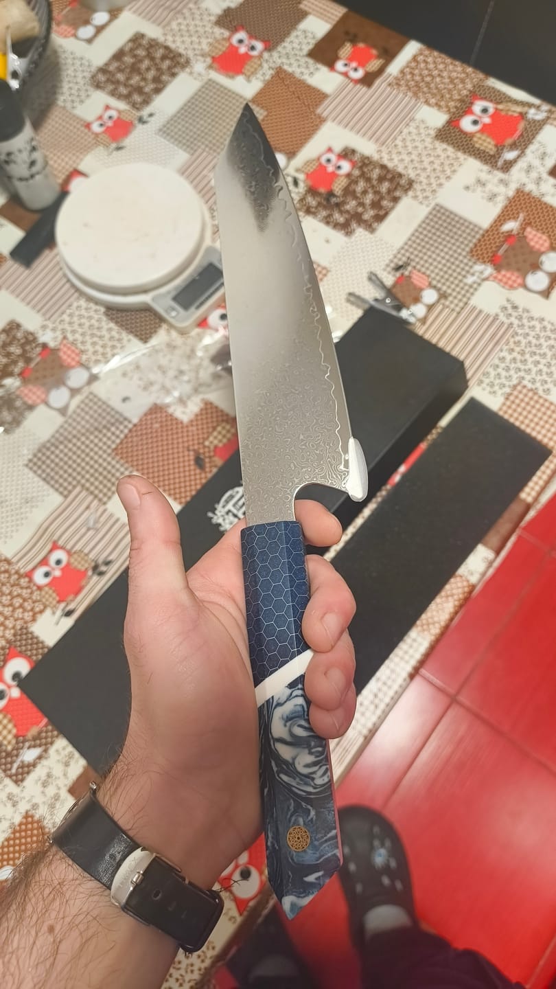 Customer photo review of Cutit Kiritsuke 20 cm din Otel Damasc cu Maner Midnight Ocean