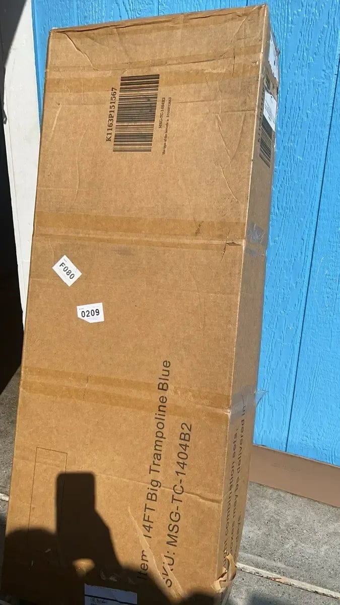 Customer photo review of 14FT Blue Recreational Trampolines for Kids With Ladder&Hoop