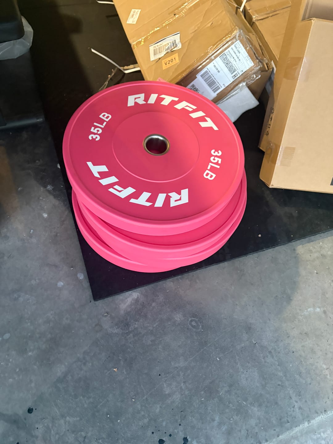 Customer photo review of RitFit Pink Weight Plates Olympic Bumper Plates Weight Plates Fit 2" Barbells