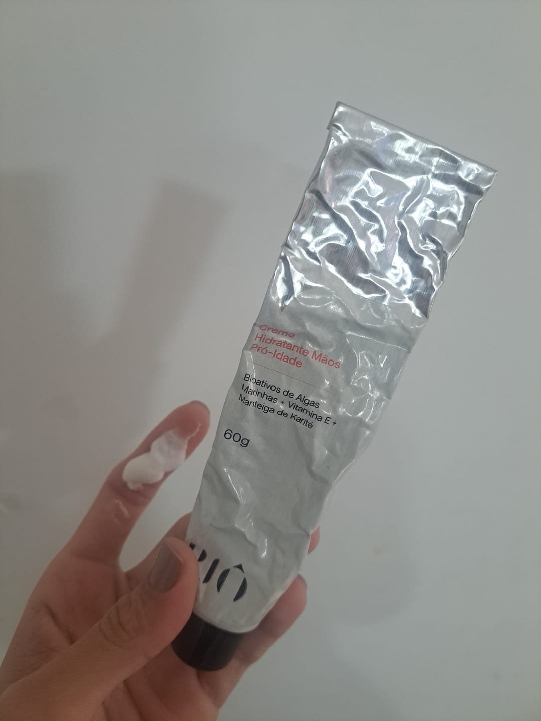 Customer photo review of Creme Hidratante Mãos Pró-Idade