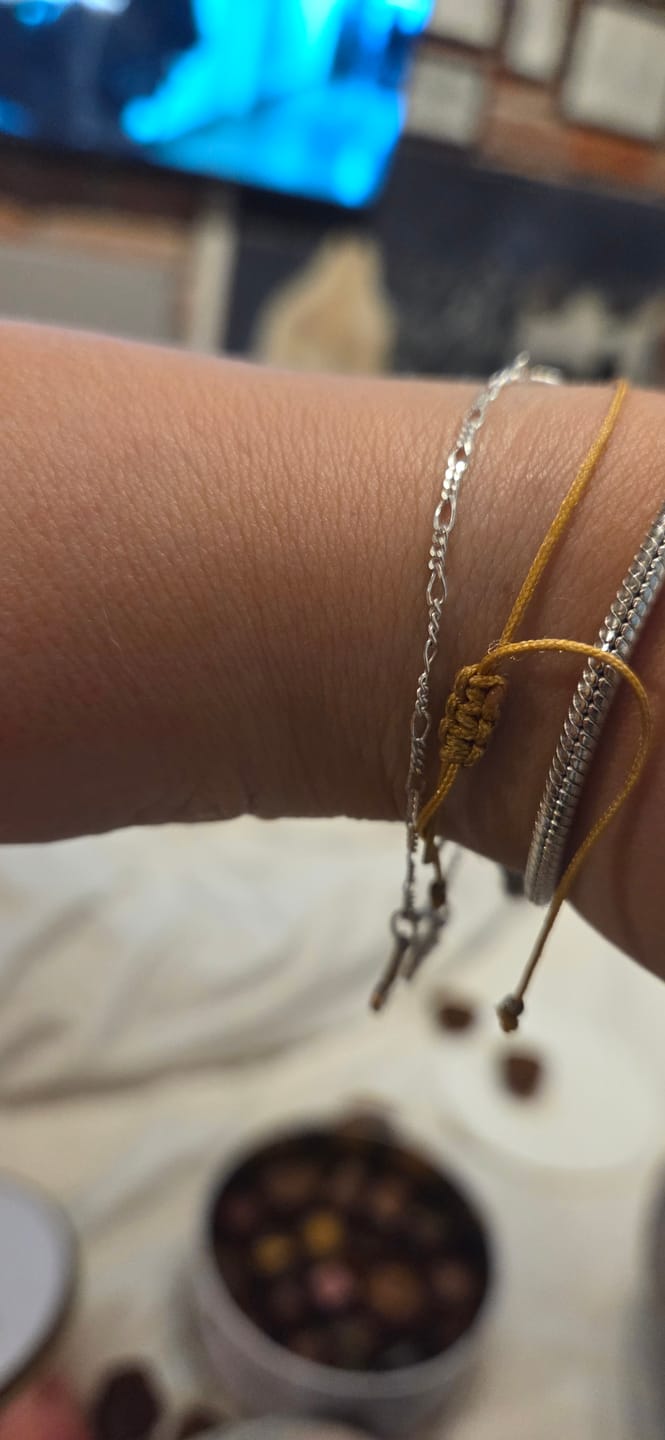 Customer photo review of PULSERA UMA PLATA