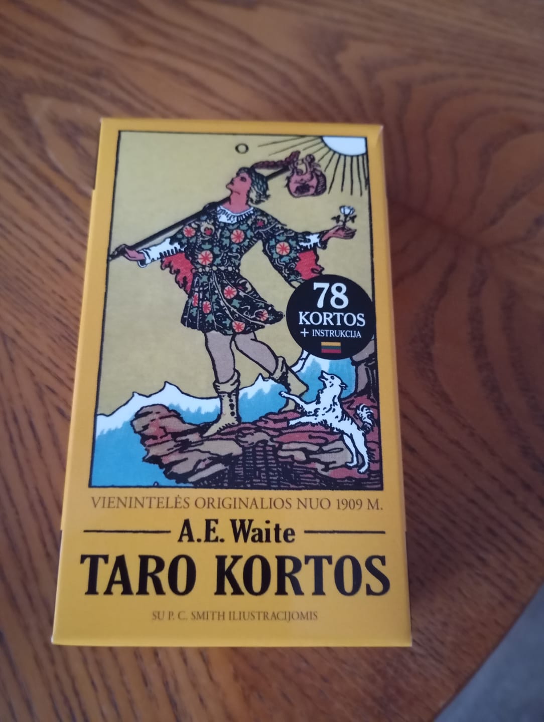 Customer photo review of A. E. Waite taro kortos: vienintelė originali kaladė pagaliau lietuviškai!