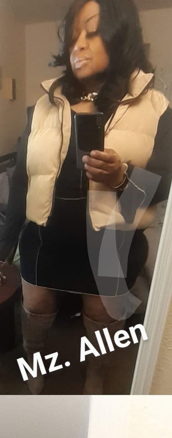 Customer photo review of Sensationnel Butta Lace HD Lace Front Wig - BUTTA UNIT 20