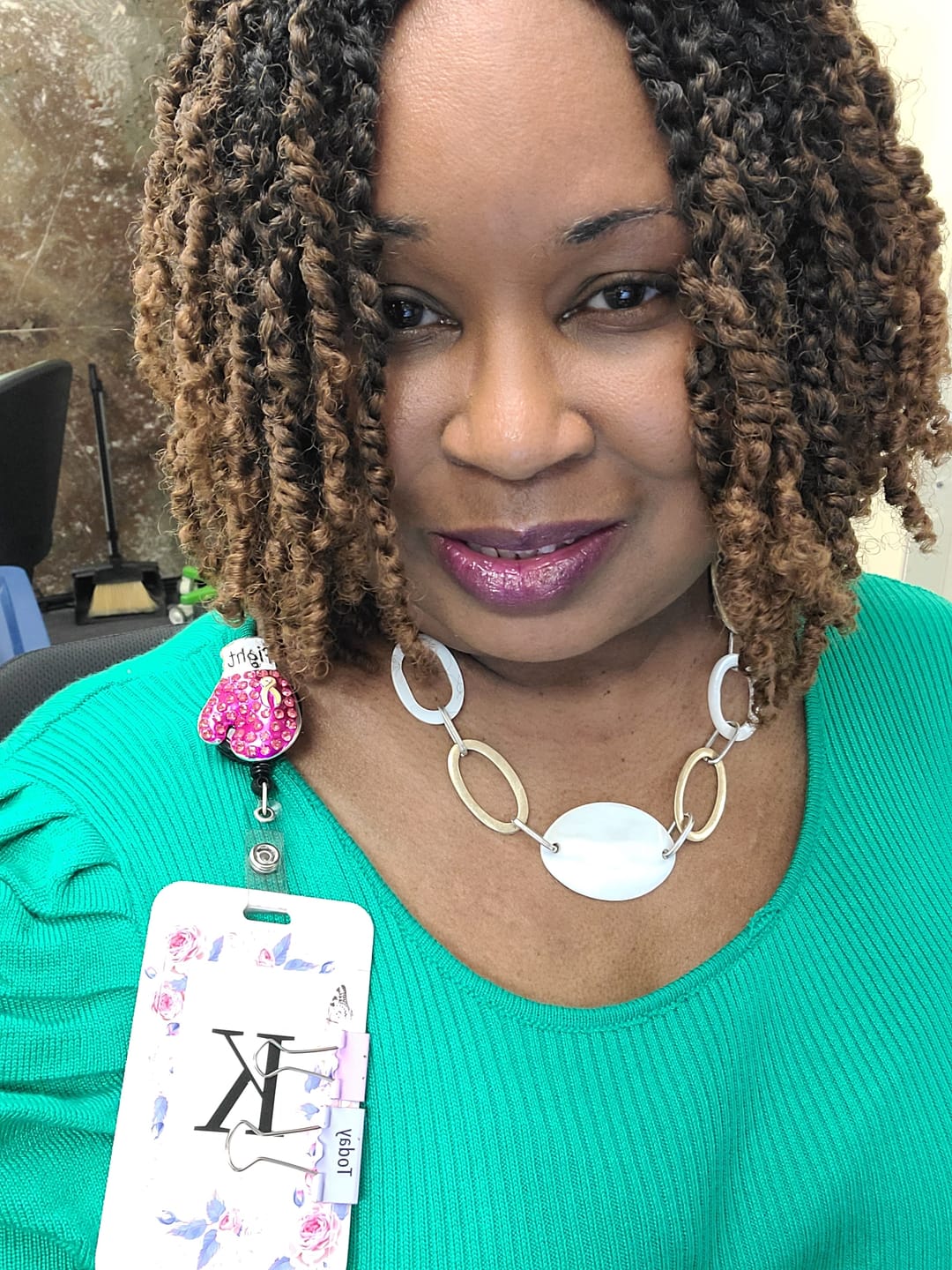 Customer photo review of Chade Magic Lace Braid Wig 13x6 HD Lace Front Wig - YANKY TWIST - MLBY12