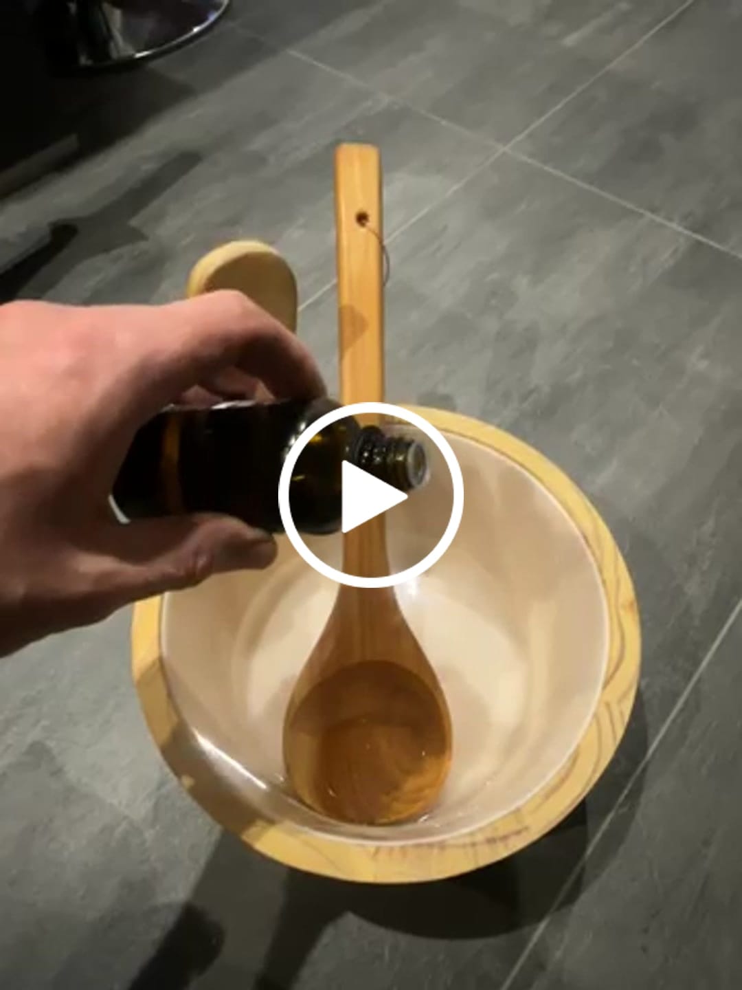 Customer video review of Sauna Aufguss Konzentrat #3 Frostiger Beerentraum