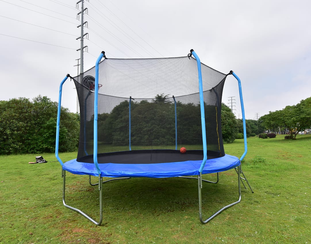Customer photo review of 12FT Blue Heavy-Duty round Trampoline With Basketball Hoop For Fun