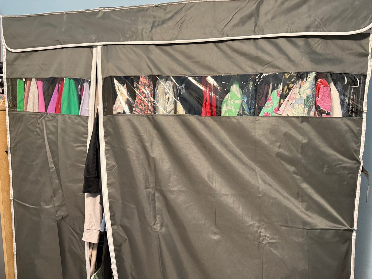 Customer photo review of Raybee 75.5"H Heavy Duty Clothes Rack with Cover,800LBS Portable Clothes Rack for Bedroom,Wire Garment Rack